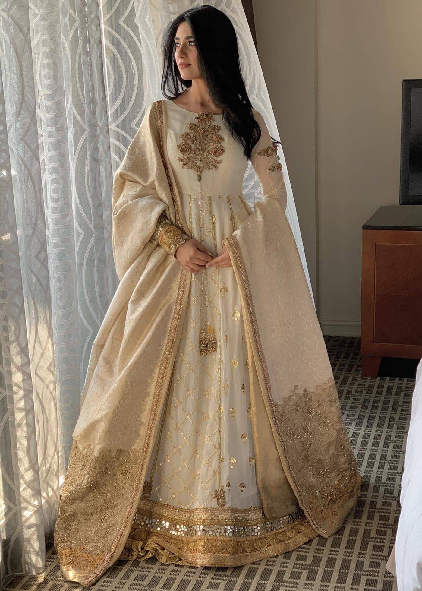 Gul e Zar - shawl