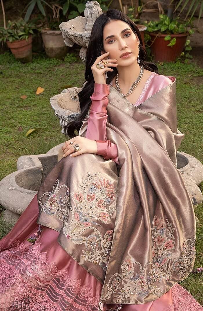 De Rose’ Shawl
