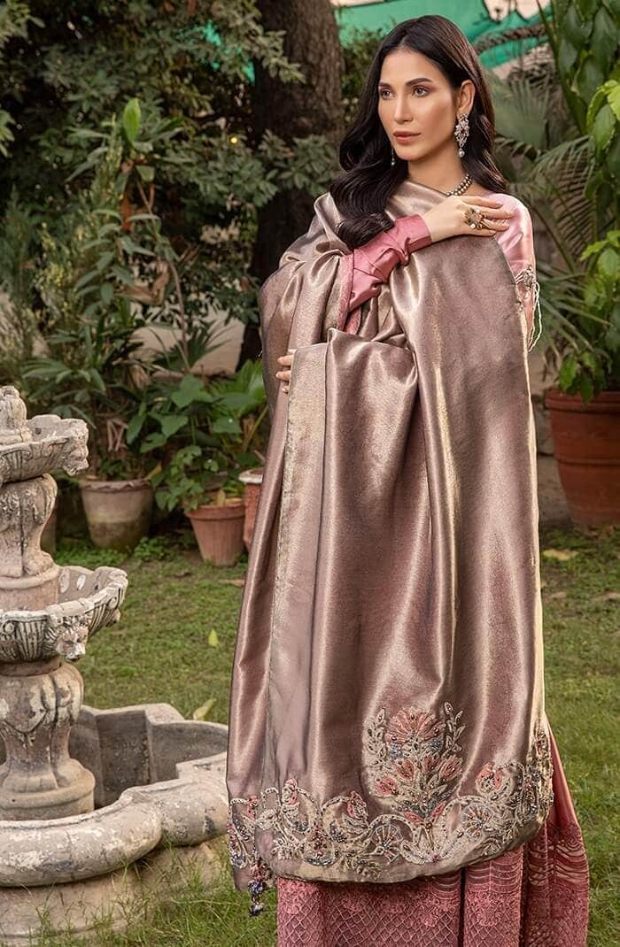 De Rose’ Shawl