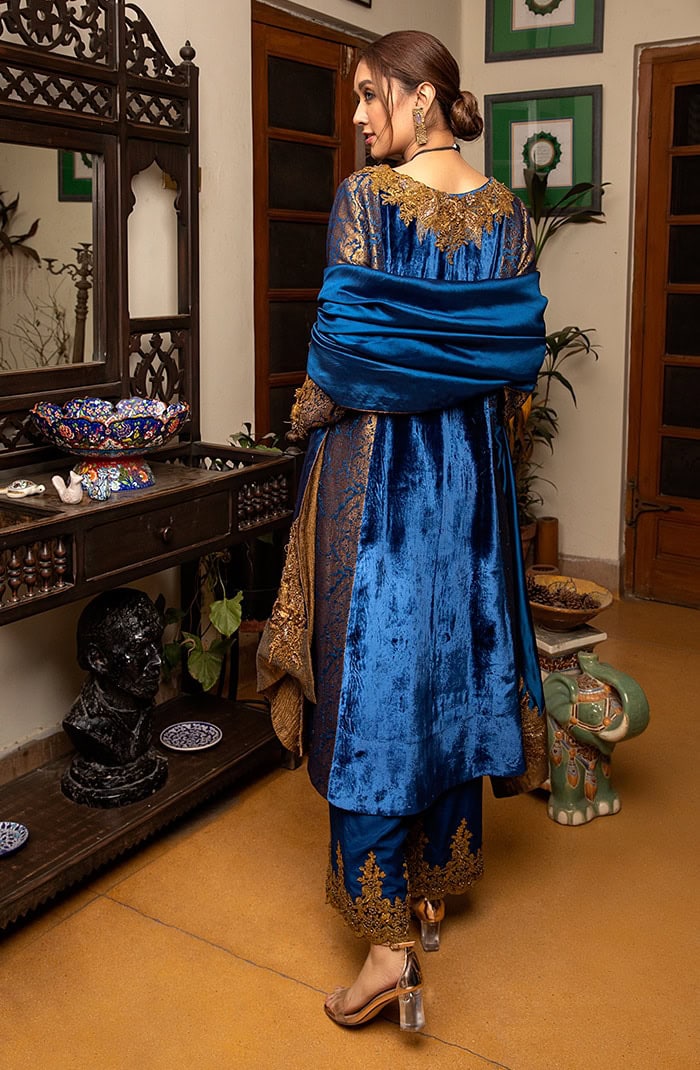 Sapphire Princess Shawl