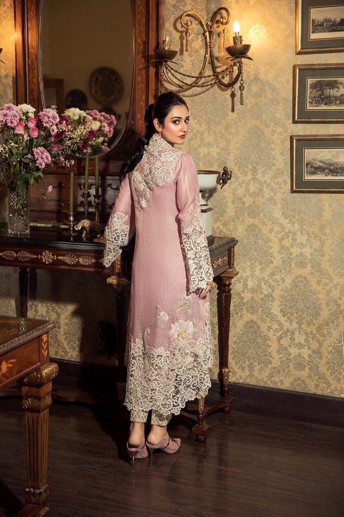 Lace Valleria