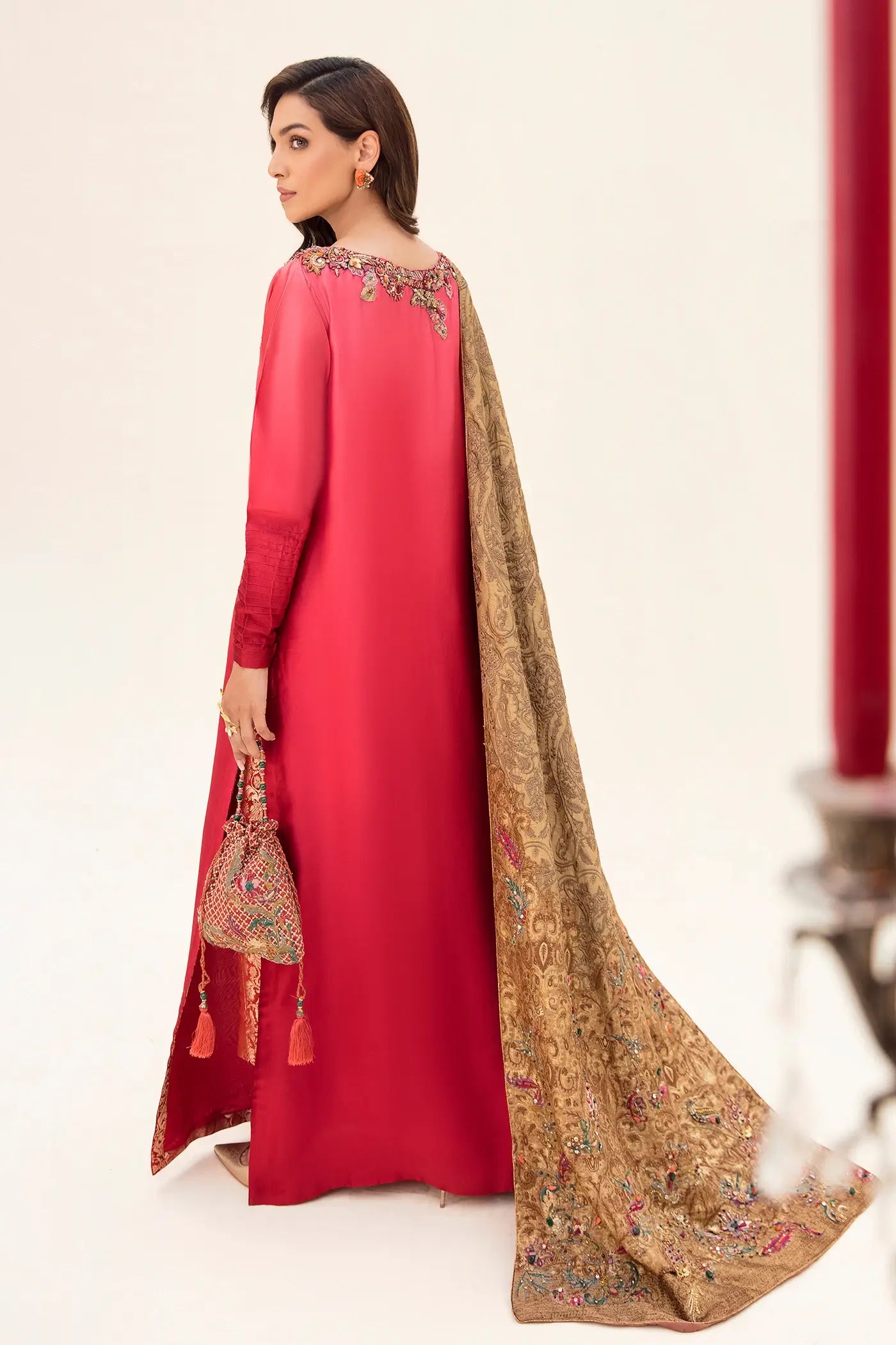 Amber Blazon (Shawl)