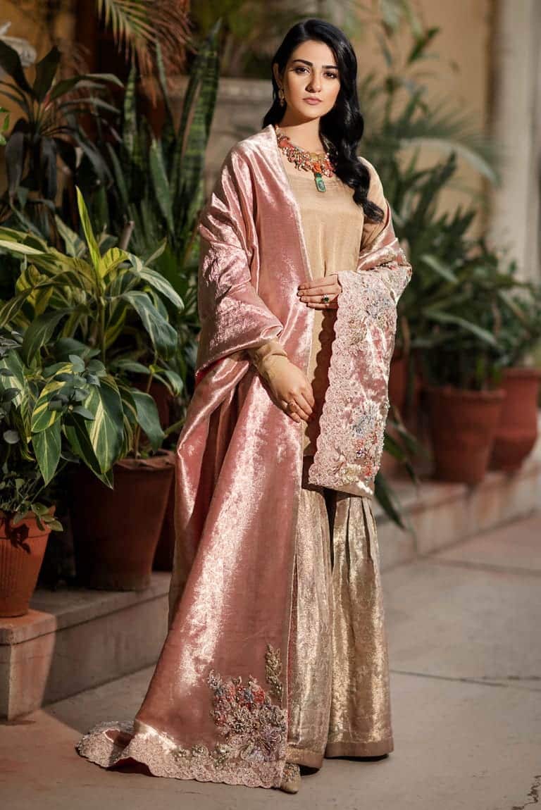 Champagne Blush Shawl