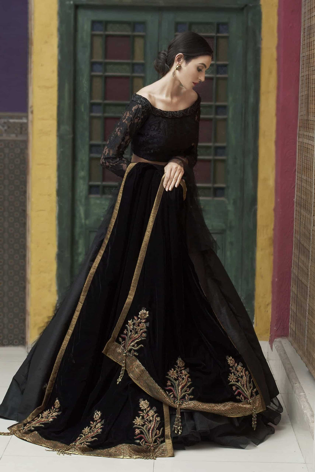 Mughal Flora Shawl
