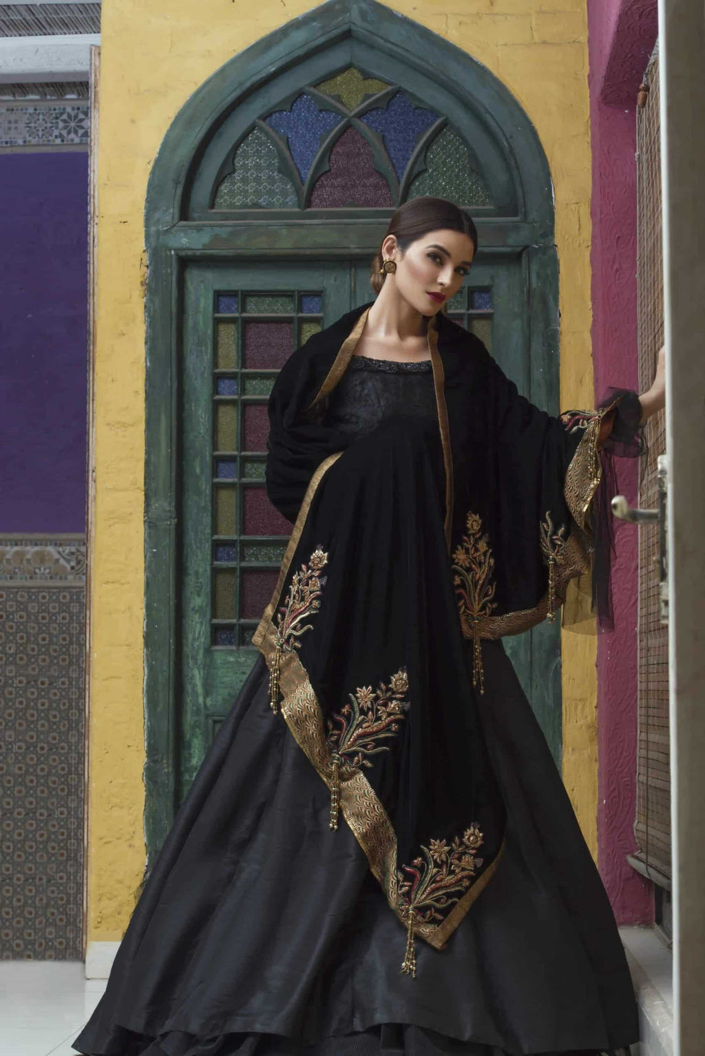 Mughal Flora Shawl