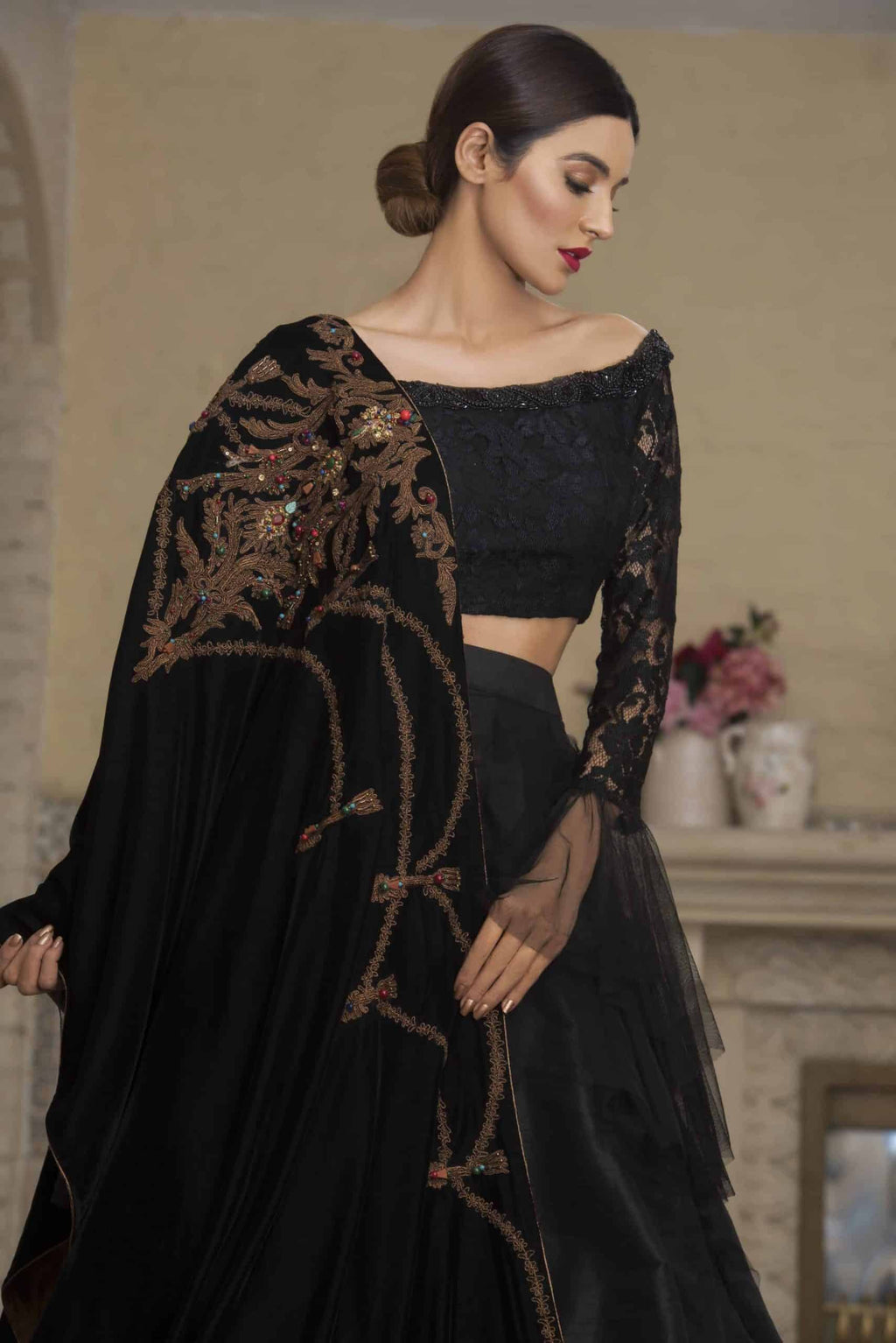 The Royal Garland Shawl