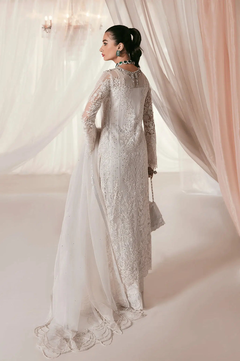 Divine love (3PC)