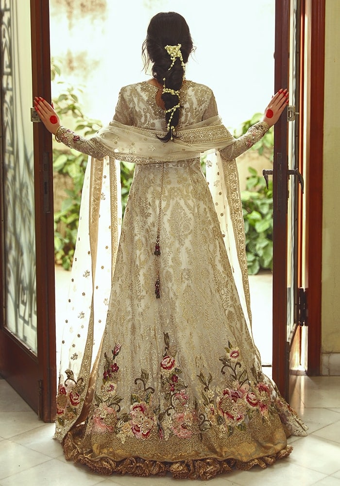 Ivory flora