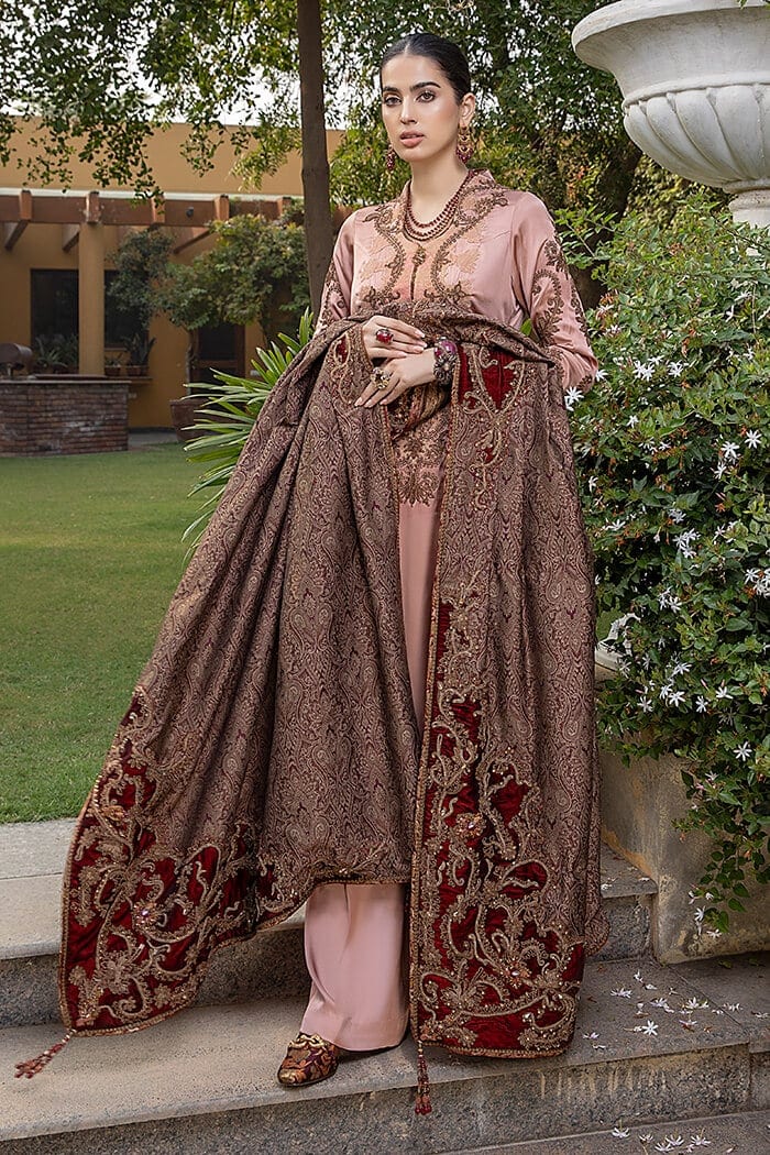 Royal Onyx Shawl