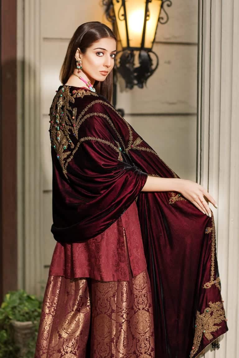 The Crimson Royal Garland Shawl