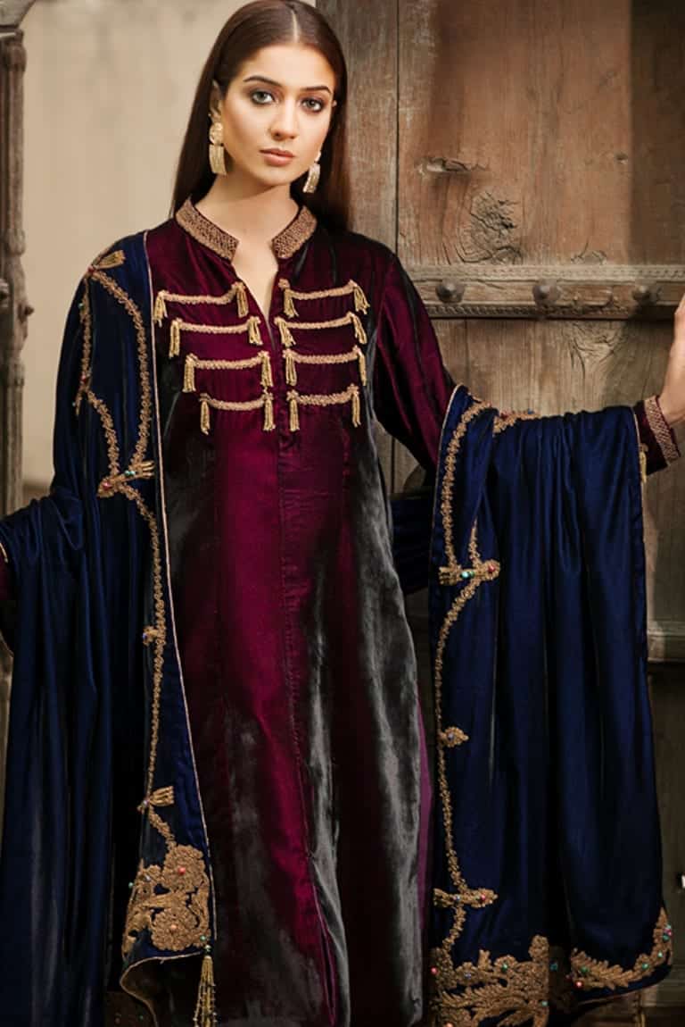 The Sapphire Royal Garland Shawl