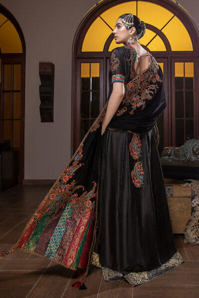 The Jewelled Crown Shawl