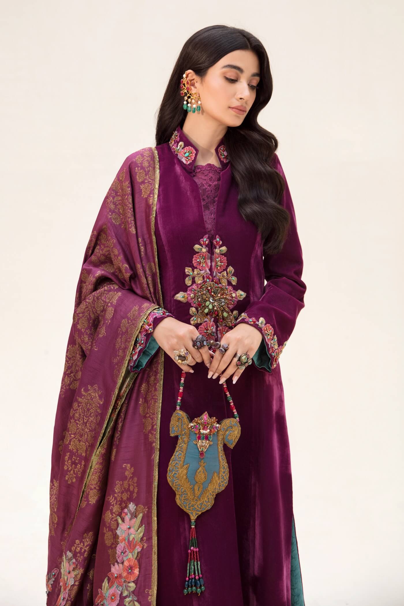 Violaceous Twilight (Shawl)
