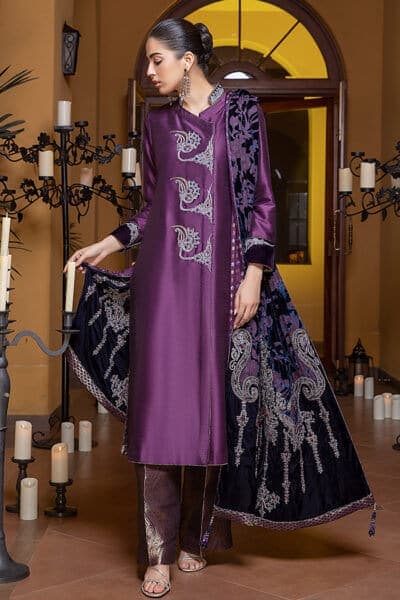 Empress Regina Shawl