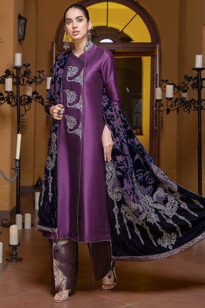 Empress Regina Shawl